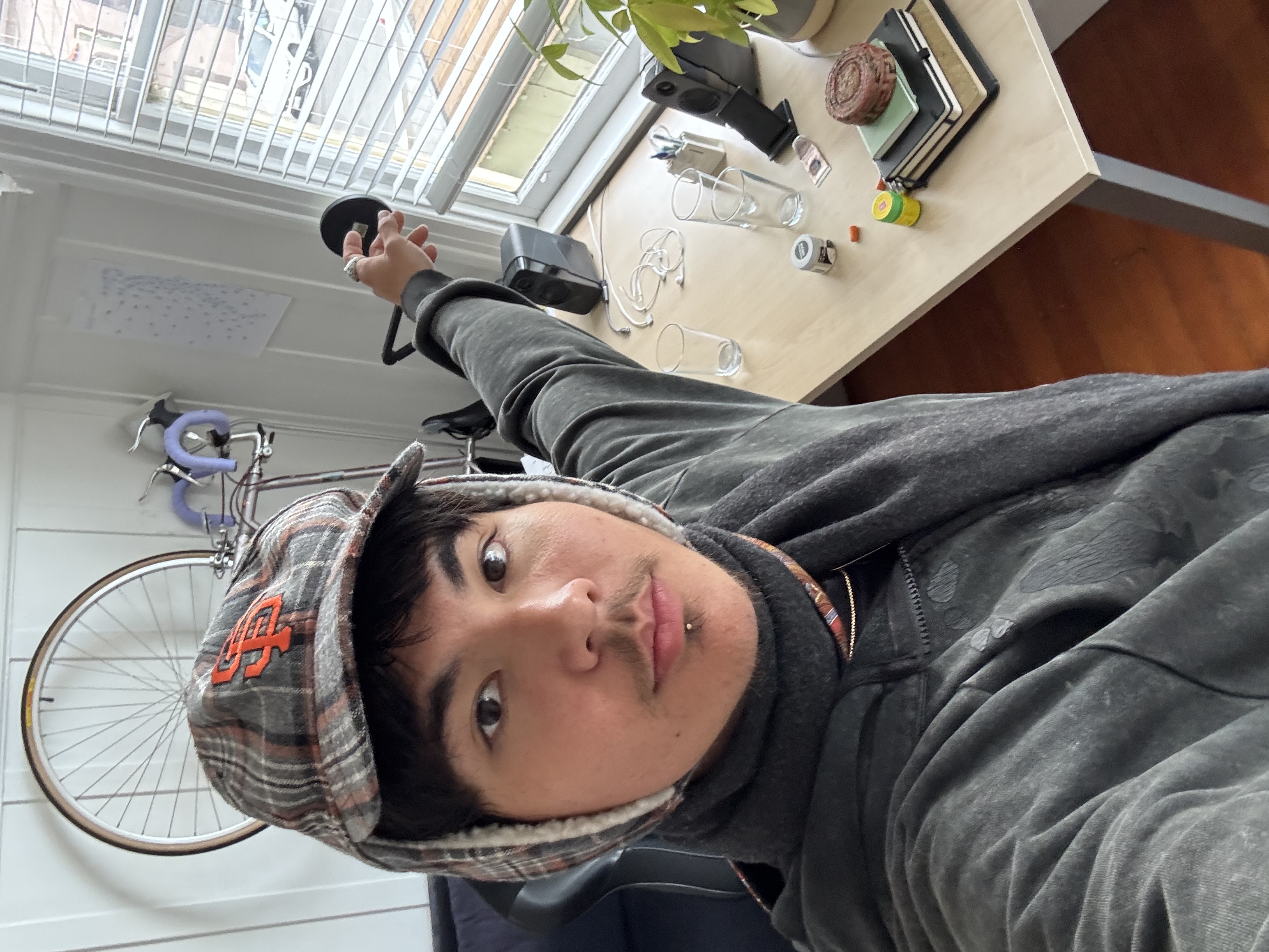 cute-sf-giatnshat.jpeg